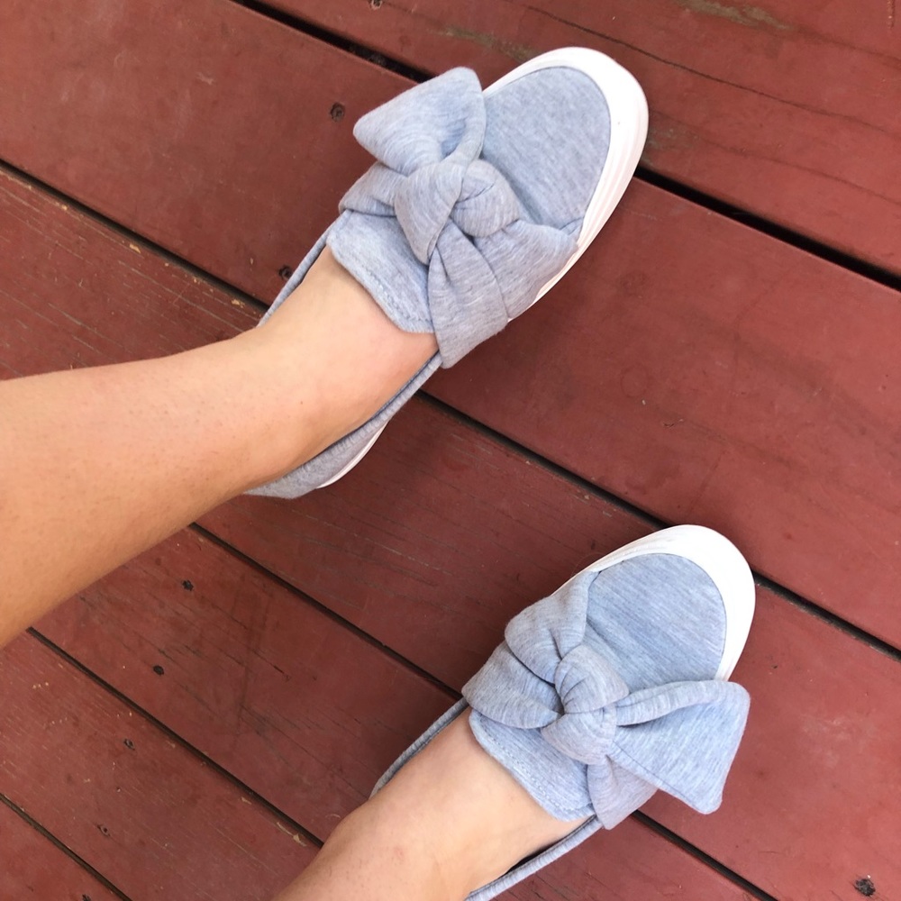 Nine West Bow shoes